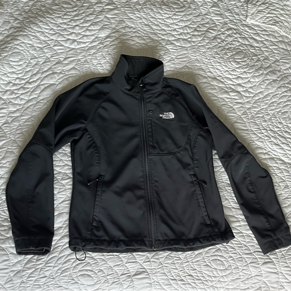 The North Face WindWall Softshell Jacket Women’s M Black Full Zip Hiking Outdoor